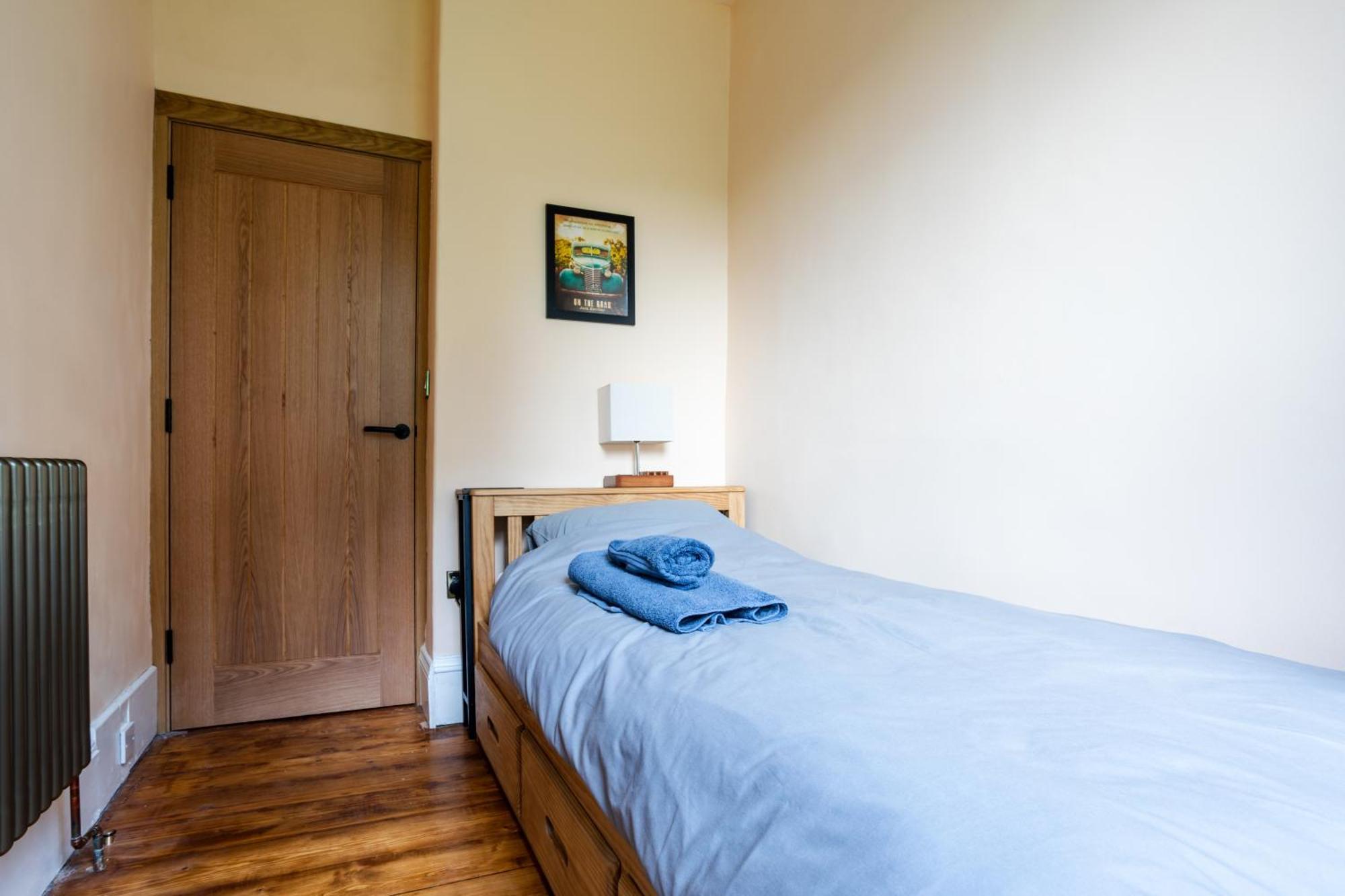 Holiday home Holmfield House Clayton West